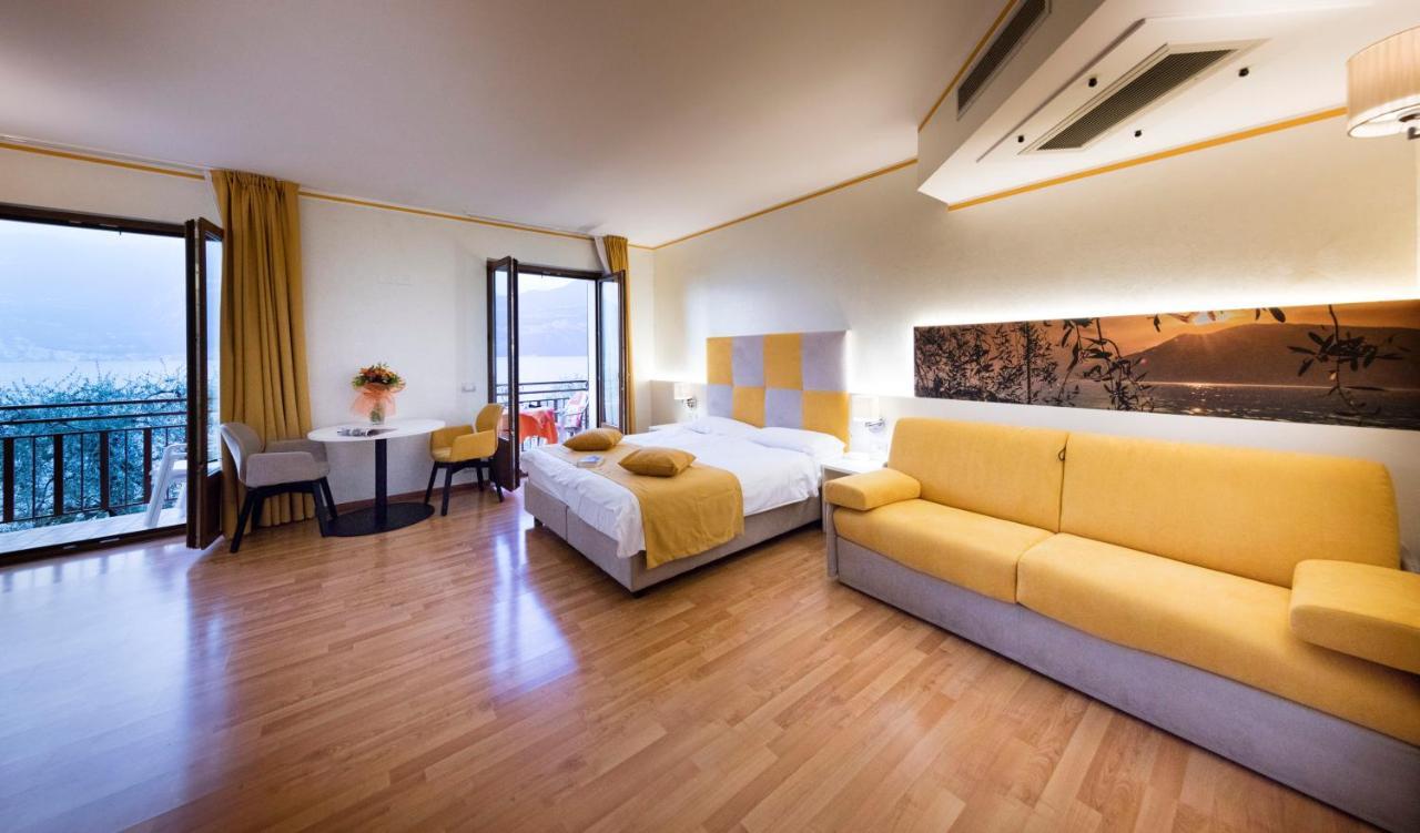 Hotel Residence Villa Beatrice Brenzone sul Garda Eksteriør billede